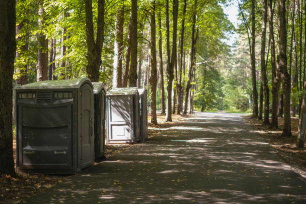 Best Porta potty delivery and setup  in Justice, IL